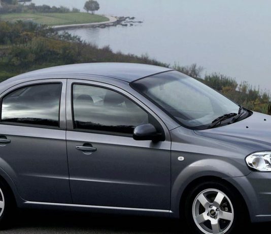 Chevrolet Aveo Sedan, un concurent serios pentru Logan si viitorul Skoda Rapid