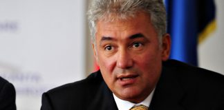 Videanu zice de criza ca e “psihologica”. Adica suntem noi nebuni