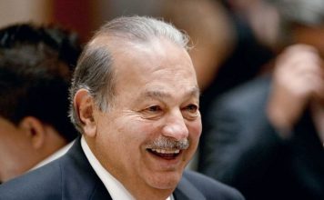 Carlos Slim ramane cel mai bogat om din lume