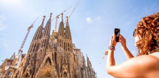 Cat costa o vacanta in Barcelona?