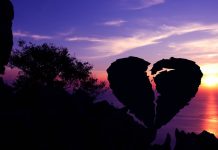 Dragostea se declara pe tacute?