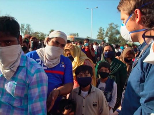 Pacientii disperati din India cu Covid-19 apeleaza la piata neagra pentru droguri