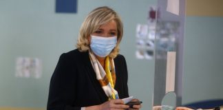 Alegeri in Franta: partidele traditionale isi pastreaza puterea regionala, iar Le Pen sufera o alta infrangere