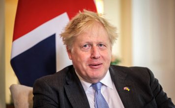 Bruxelles-ul propune mai putine controale vamale in Irlanda de Nord pentru a salva Brexitul dupa provocarea lui Boris Johnson