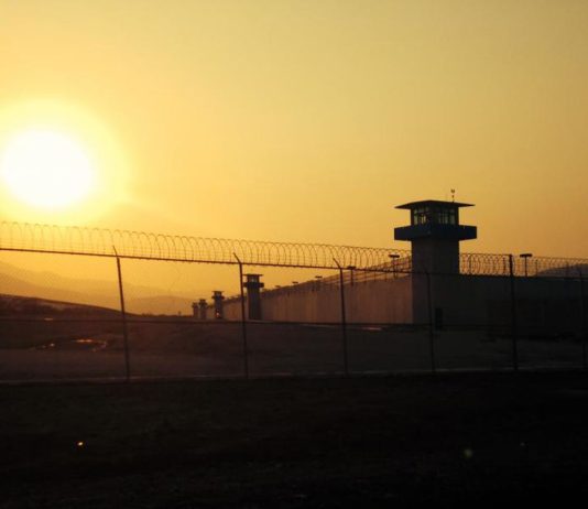 Incalcari si abuzuri ale politiei, rutina in inchisorile mexicane