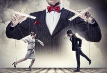 12 expresii comune pe care le folosesc oamenii manipulatori