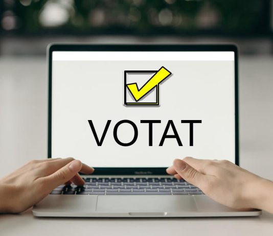 Cum a fost influentata politica de tehnologie in ultimii ani?