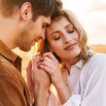 Daca cineva arata aceste 15 comportamente, cu siguranta este indragostit