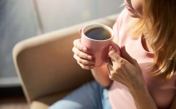 Care sunt efectele cofeinei daca este consumata inainte de exercitiile fizice?