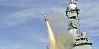 Royal Navy doboara drone pentru a ajuta la stoparea atacului Houthi „la scara larga”