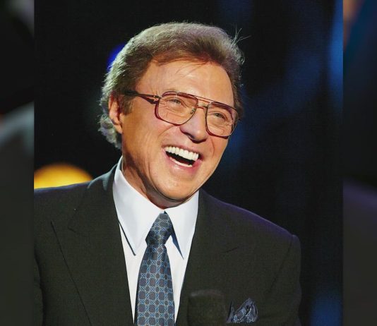 Steve Lawrence, cantaretul care facea parte din duo-ul Steve & Eydie, a murit la 88 de ani