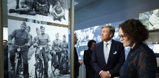 Tarile de Jos deschid un muzeu al Holocaustului, deoarece protestatarii se opun prezentei presedintelui israelian