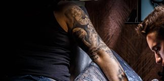 Tatuaje sexy pentru barbati inspirate de MoJoo