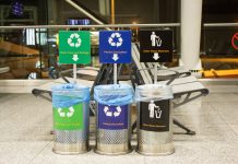 Ghid practic pentru alegerea sacilor menajeri pentru spații comerciale cu trafic intens